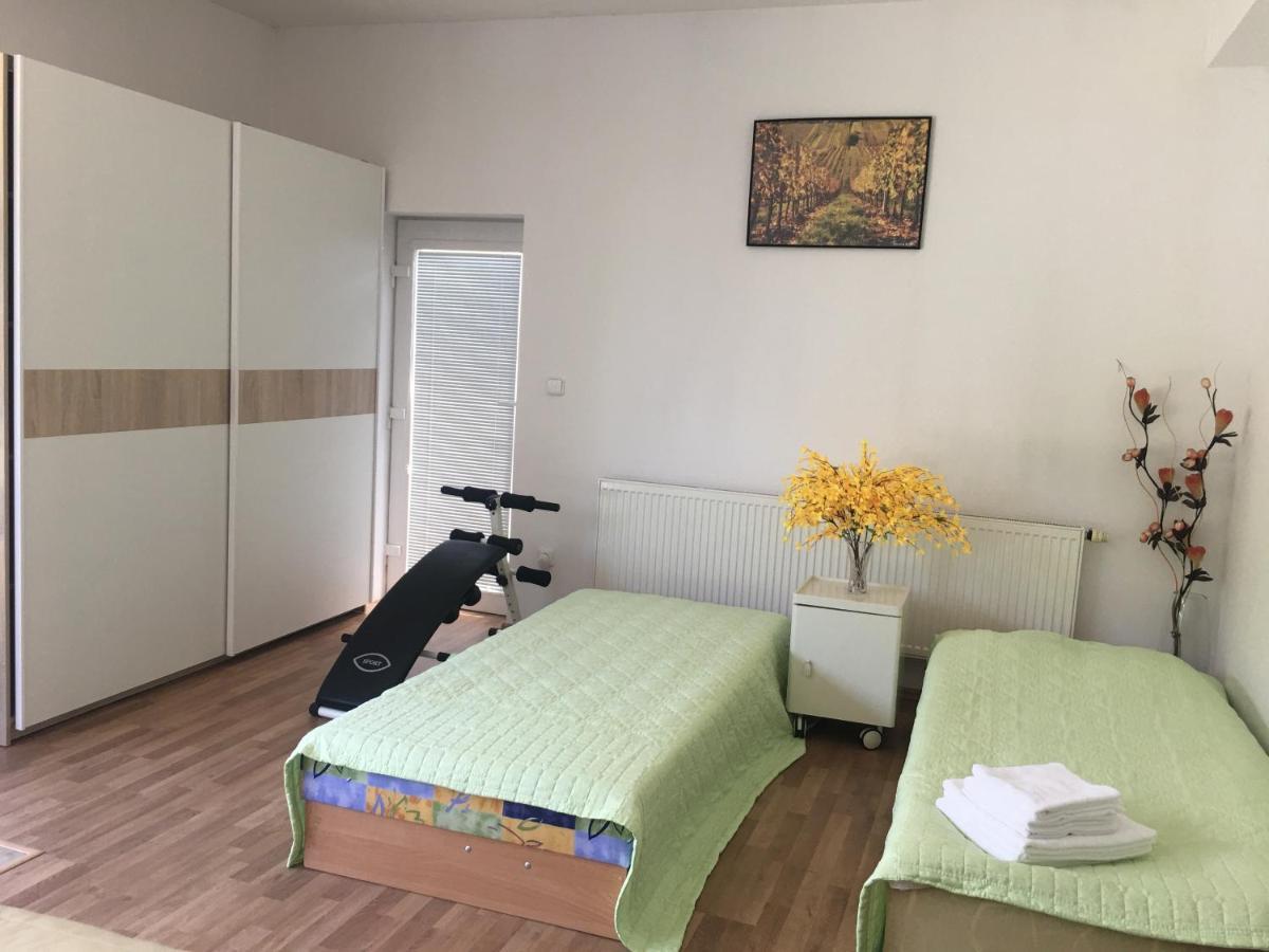 Klidne A Utulne Ubytovani Brno Stary Liskovec Luaran gambar
